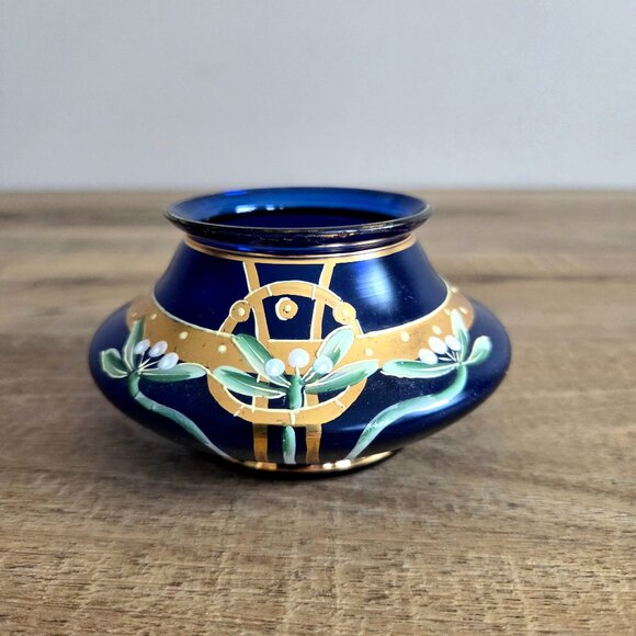 Vintage Bohemian cobalt blue glass small vase with Art Nouveau motif design. - Picture 1 of 7